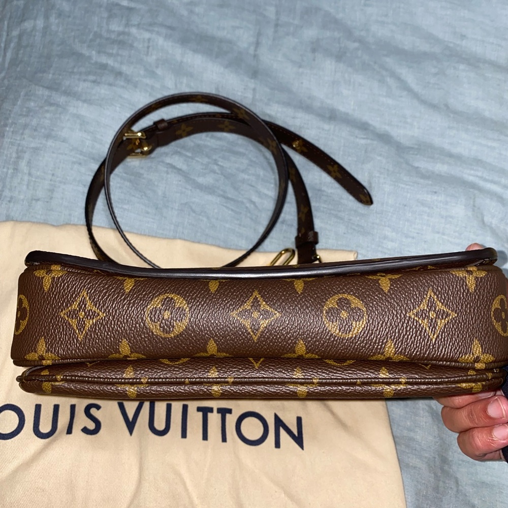 LOUIS VUITTON POCHEETE MÉTIS - Picture 3 of 7